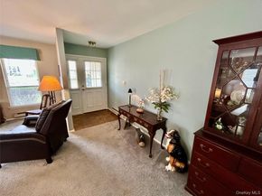520 Cranston Lane, Ridge NY 11961