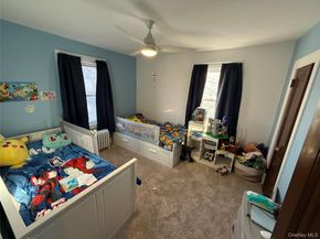 8802 79th Avenue, Glendale NY 11385