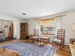 2 Garvey Drive, Hauppauge NY 11788