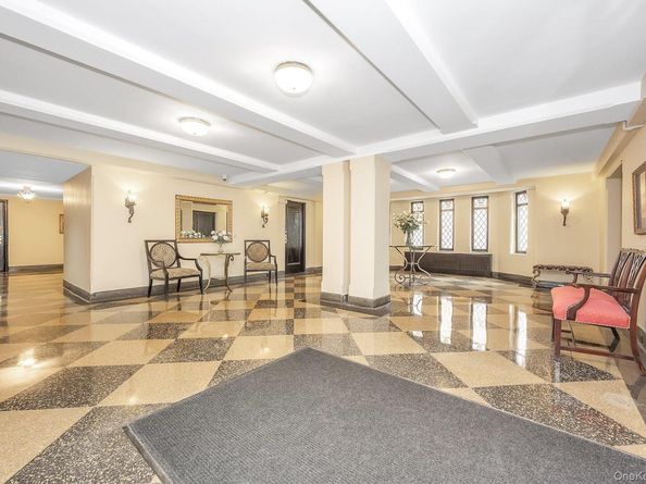 280 Bronxville Road 5X, Bronxville NY 10708