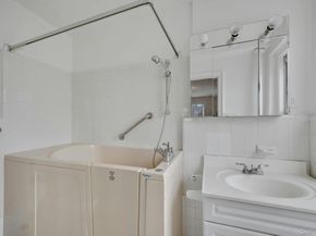 280 Bronxville Road 5X, Bronxville NY 10708