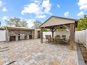 44 Bruce Lane, Westbury NY 11590
