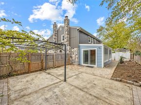 44 Bruce Lane, Westbury NY 11590