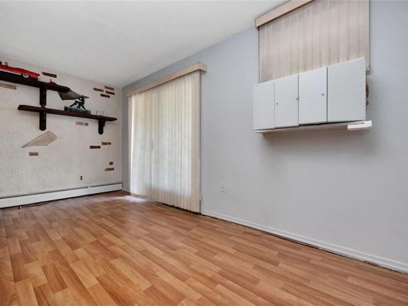 69-14 61 Road, Middle Village NY 11379