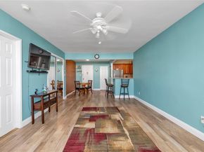 210 E Broadway 1D, Long Beach NY 11561