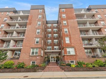 210 E Broadway