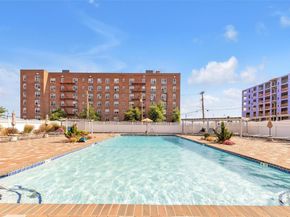 210 E Broadway 1D, Long Beach NY 11561