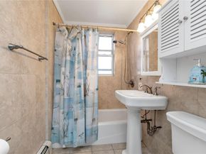 210 E Broadway 1D, Long Beach NY 11561