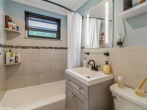 17 Lawrence Drive A, White Plains NY 10603