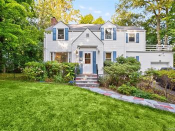 8 Beechwood Road