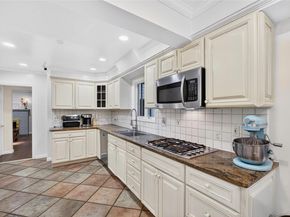 8 Beechwood Road, Hartsdale NY 10530