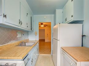 32-43 91 Street 504, East Elmhurst NY 11369