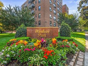 75-15 210 Street 2E, Bayside NY 11364