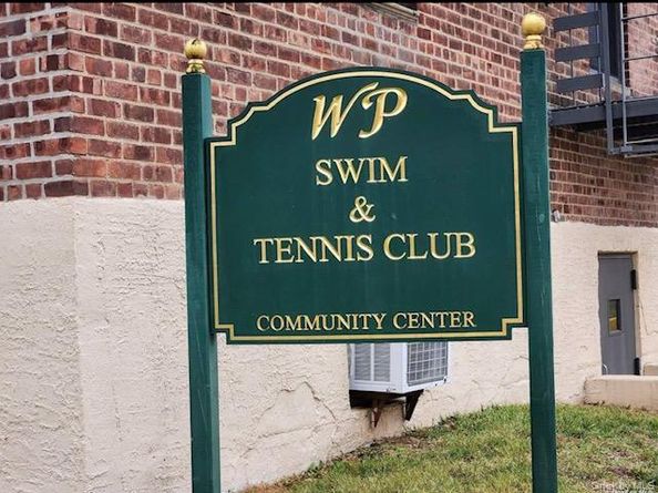 75-15 210 Street 2E, Bayside NY 11364