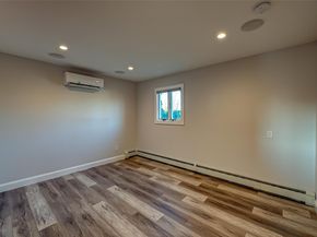 714 Montauk, West Islip NY 11795