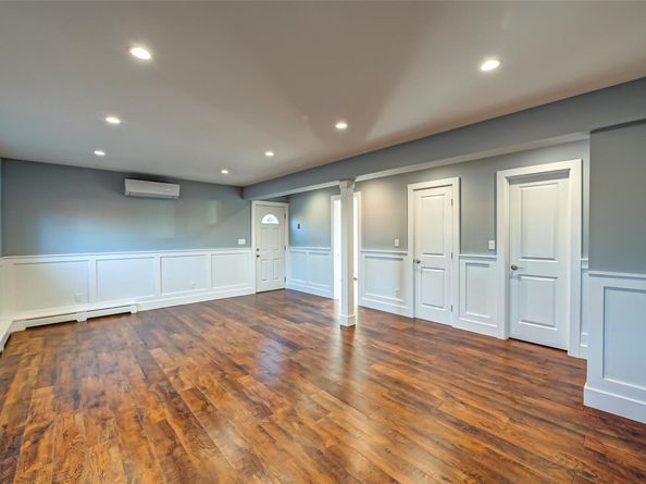 714 Montauk, West Islip NY 11795