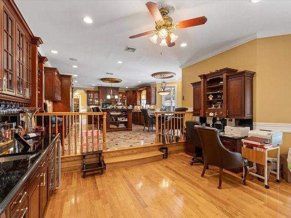 135 Millet Street N, Dix Hills NY 11746