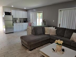 943 Macarthur Street, Bohemia NY 11716