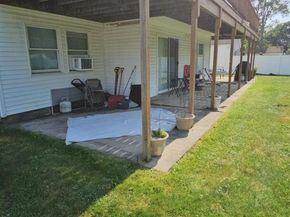 943 Macarthur Street, Bohemia NY 11716