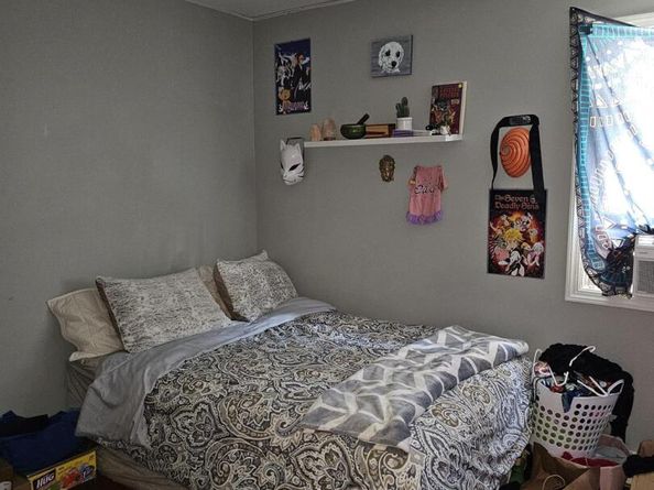 943 Macarthur Street, Bohemia NY 11716