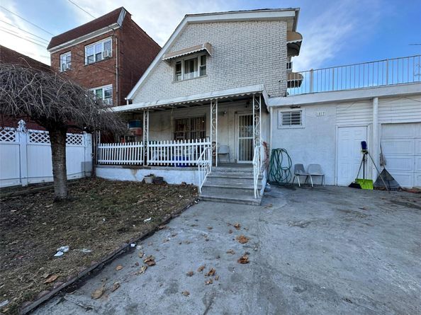 1817 Schieffelin Avenue, Bronx NY 10466