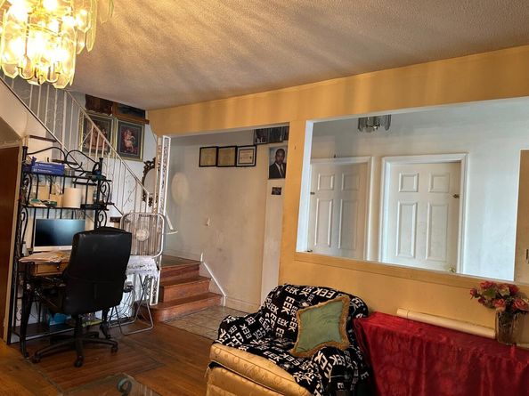 1817 Schieffelin Avenue, Bronx NY 10466