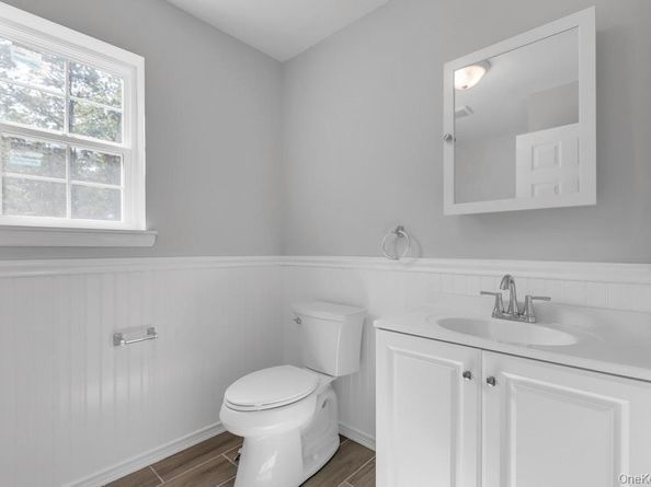 113 CURRANS Road, Middle Island NY 11953