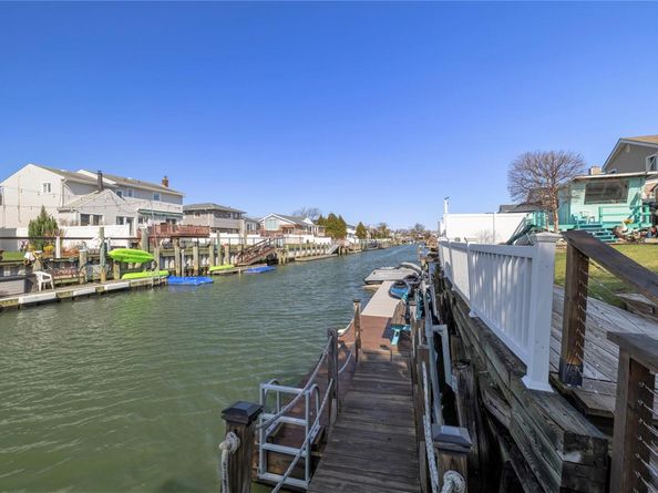 3320 Bertha Drive, Baldwin NY 11510