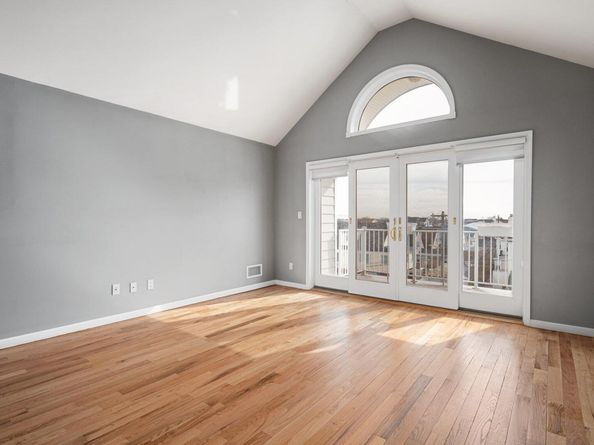 155 Monroe Boulevard 155, Long Beach NY 11561