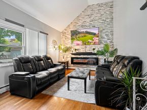 529 Davis Street, North Babylon NY 11703