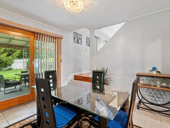 529 Davis Street, North Babylon NY 11703