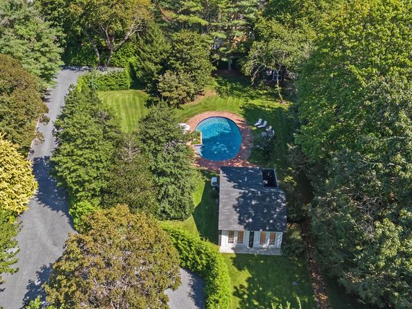 27 Notamiset Road, Westhampton Beach NY 11978