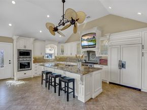 241 Willetts Lane, West Islip NY 11795