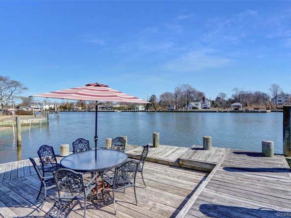 241 Willetts Lane, West Islip NY 11795