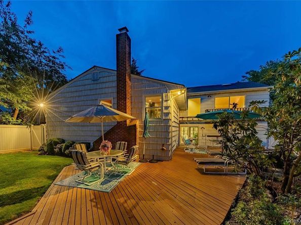 2872 Rosebud Avenue, Merrick NY 11566