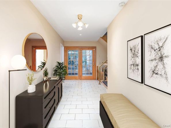 2872 Rosebud Avenue, Merrick NY 11566