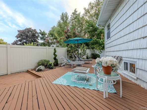 2872 Rosebud Avenue, Merrick NY 11566