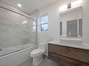 40 Hawkins Avenue, Medford NY 11763