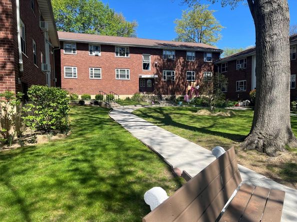 855 Palisade 2E, Yonkers NY 10703