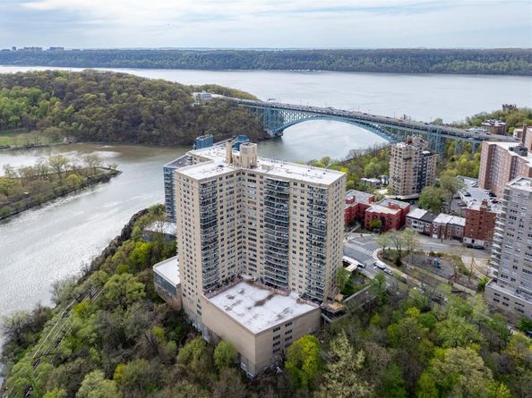 2500 Johnson Avenue 2NP, Bronx NY 10463