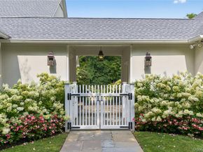 11 Morgan Lane, Locust Valley NY 11560