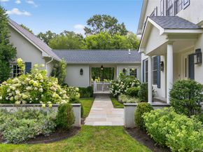 11 Morgan Lane, Locust Valley NY 11560