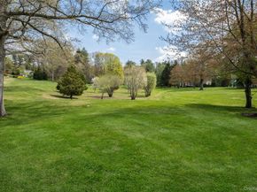 11 Morgan Lane, Locust Valley NY 11560
