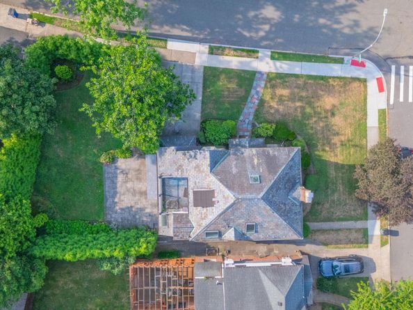 8702 Chevy Chase Street, Jamaica Estates NY 11432