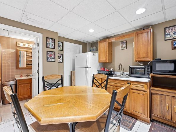 21 Victoria Lane, Manorville NY 11949