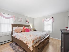 21 Victoria Lane, Manorville NY 11949