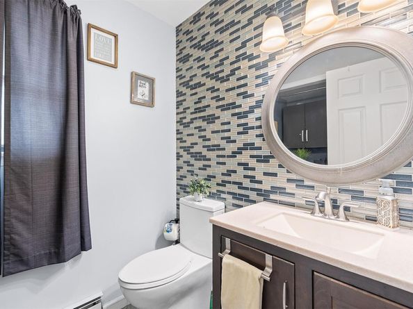 21 Victoria Lane, Manorville NY 11949