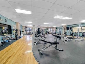 110 Pearsall Drive 3B, Mount Vernon NY 10552