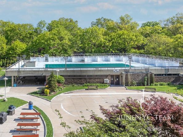 150-38 UNION Turnpike 4K, Flushing NY 11367