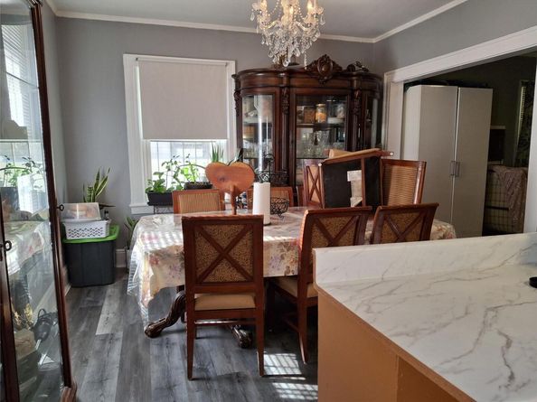 112 E Seaman Avenue E, Freeport NY 11520